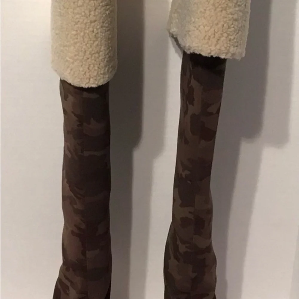 GOOD AMERICAN Camo Shearling‎ Lined Knee High Stiletto Boots Size 6.5